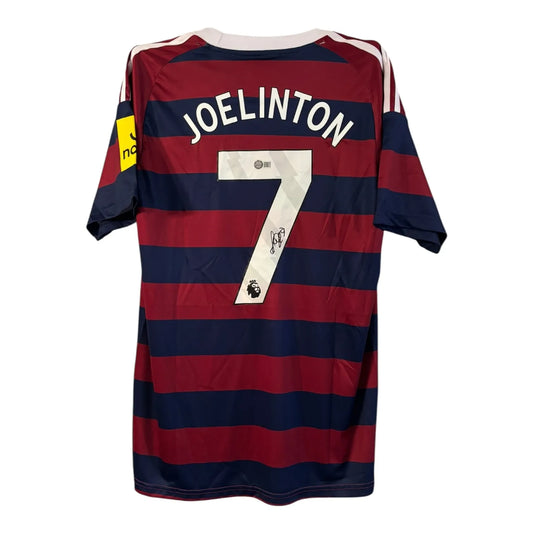 Signert Joelinton drakt