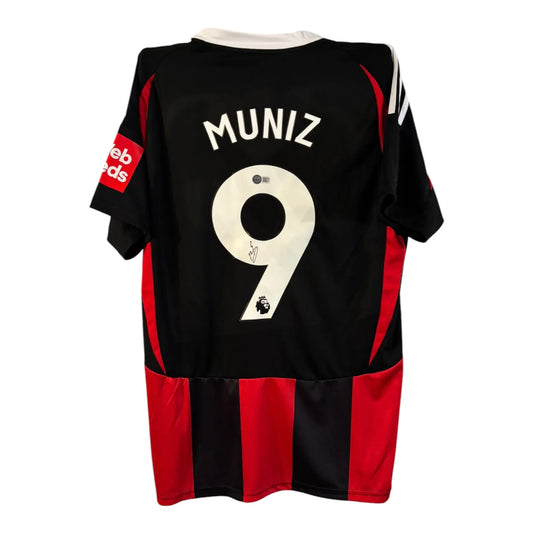 Signert Muniz drakt