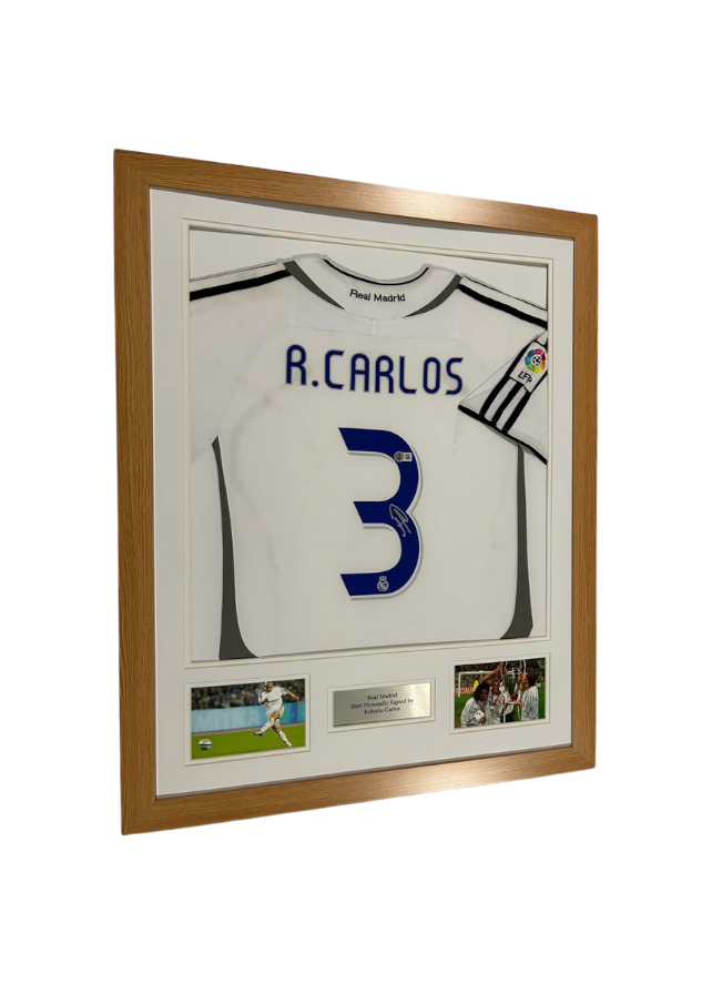 Signert Roberto Carlos drakt