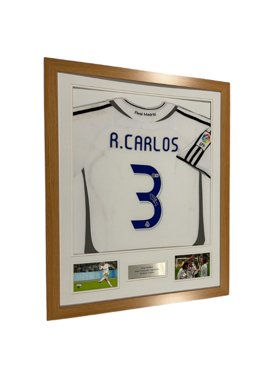 Signert Roberto Carlos drakt